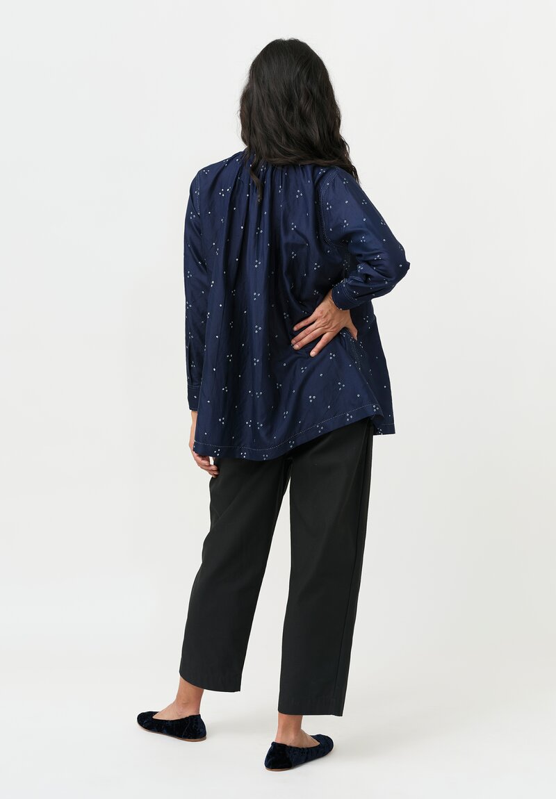 Pero Silk French Knot Edged, Gathered Band Collar & Mixed Button Blouse