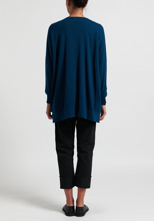 Hania New York V-Neck Cashmere Sweater in Blue	