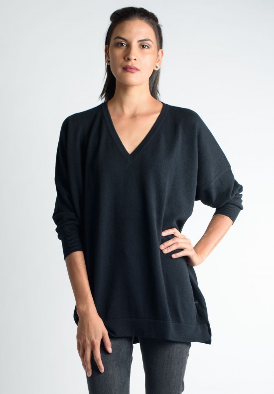 Hania by Anya Cole V-Neck Cashmere Sweater in Black | Santa Fe Dry ...