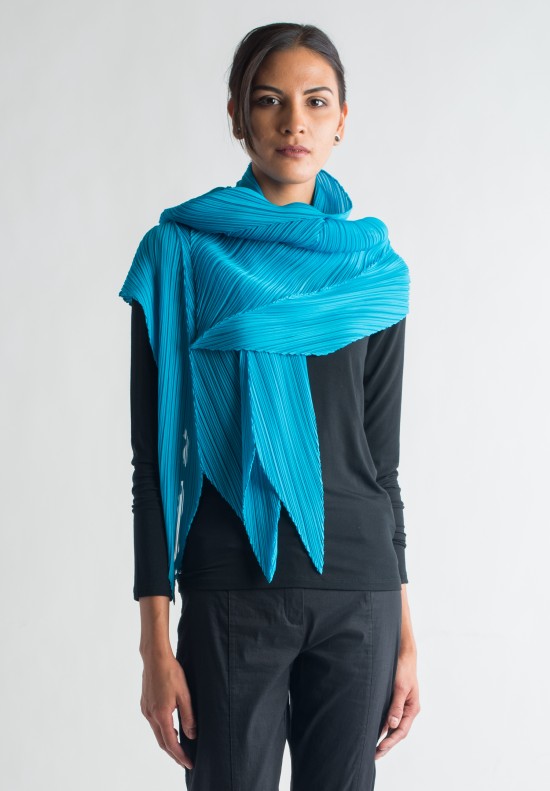 Issey Miyake Pleats Please Zig Zag Scarf in Turquoise	