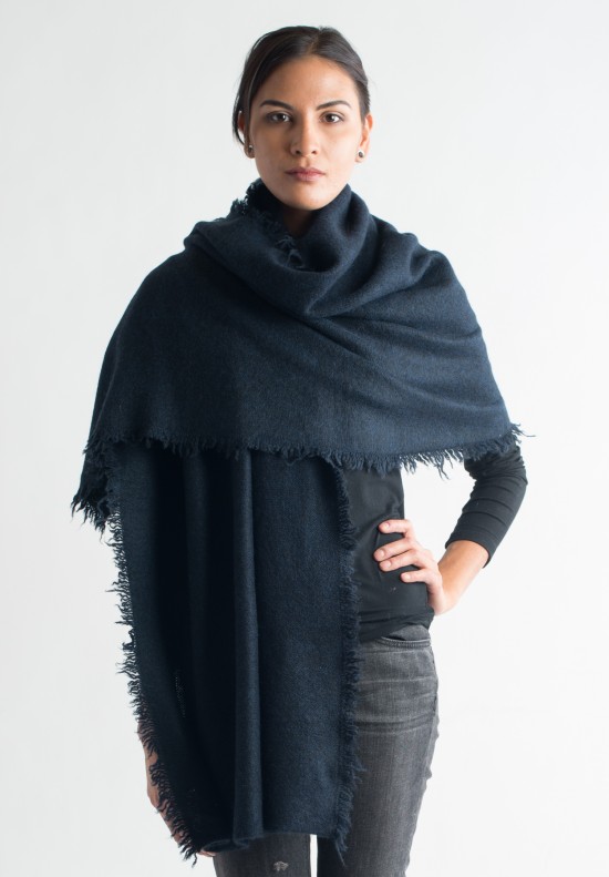 Pauw Knit Cashmere Shawl in Navy	