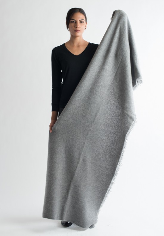 	Pauw Knit Cashmere Shawl in Light Grey
