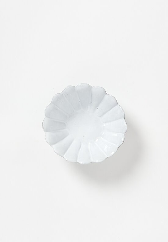 Astier de Villatte Marguerite Medium Fruit Bowl in White	