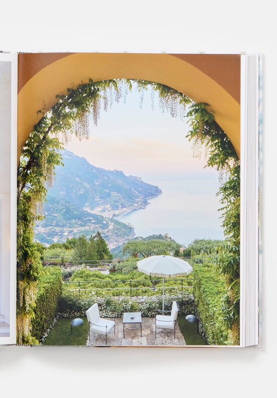 Taschen Great Escapes Mediterranean Table Book	