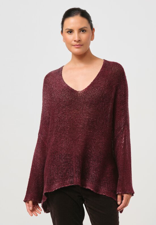 Avant Toi Hand-Painted Loose Knit V-Neck Sweater in Nero Wine Red	