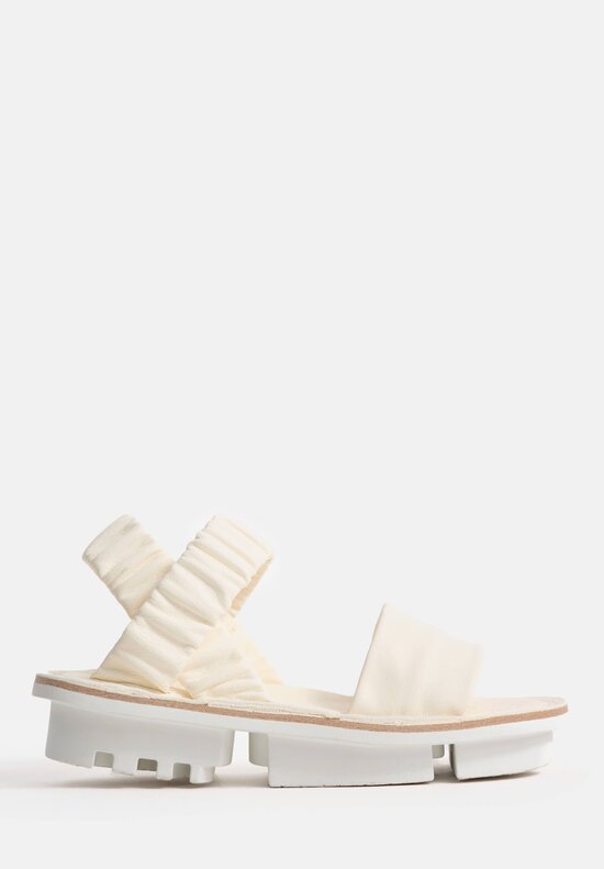 Trippen Synchron Sandal in White	