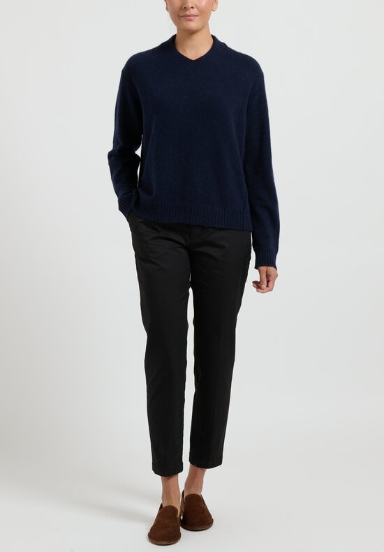 Boboutic Cashmere/ Silk V-Neck Sweater in Navy Blue	