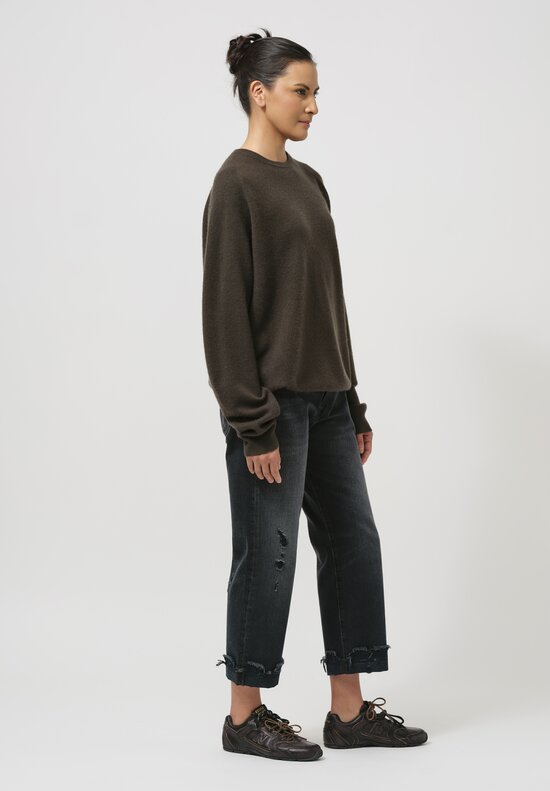 Frenckenberger Cashmere Boyfriend R-Neck Sweater in Black Olive Green