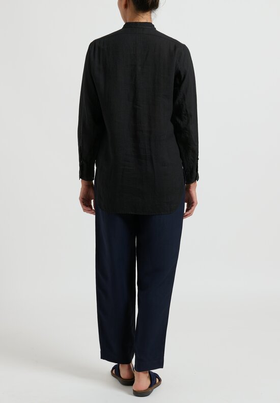 Kaval Linen Simple Stitched Shirt in Black	
