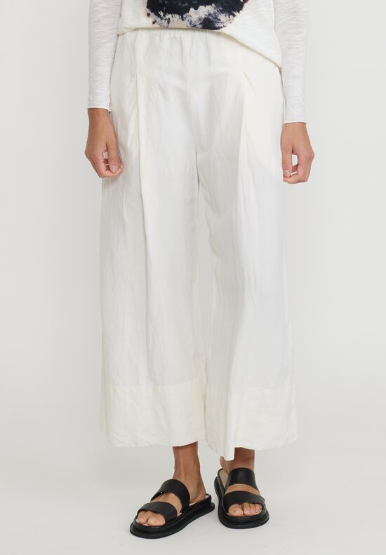 Gilda Midani Solid Dyed Silk & Linen Pleat Pants in White	