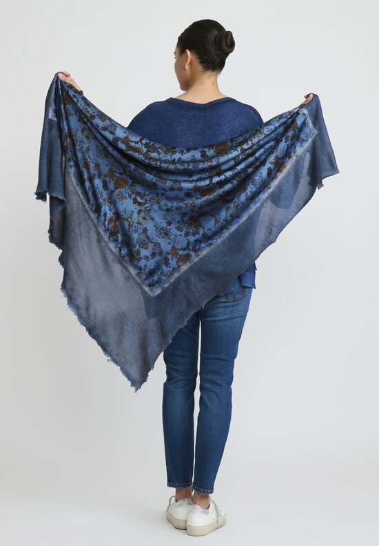 Avant Toi Cashmere Knit & Silk Quadrello Stampa Fiori Scarf	in Blue