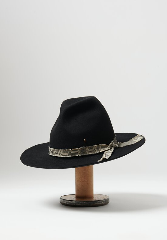 SuperDuper Rabbit ''Frillo'' Santa Fe Hat in Black	