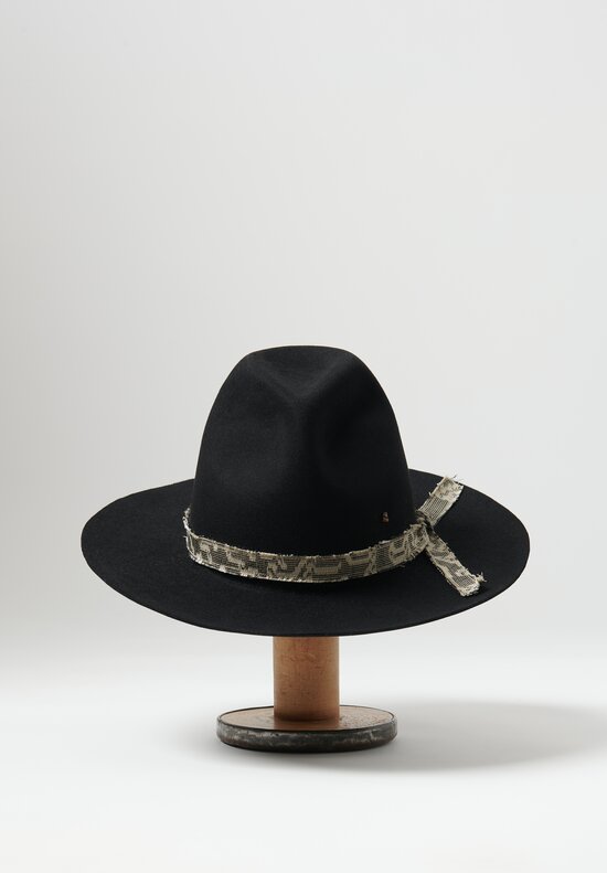 SuperDuper Rabbit ''Frillo'' Santa Fe Hat in Black	