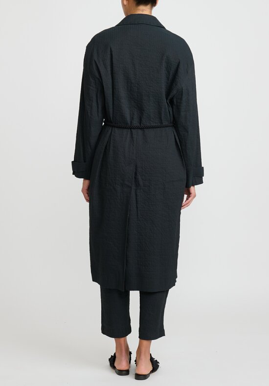 A Tentative Atelier Oversized Elastic Coat in Black