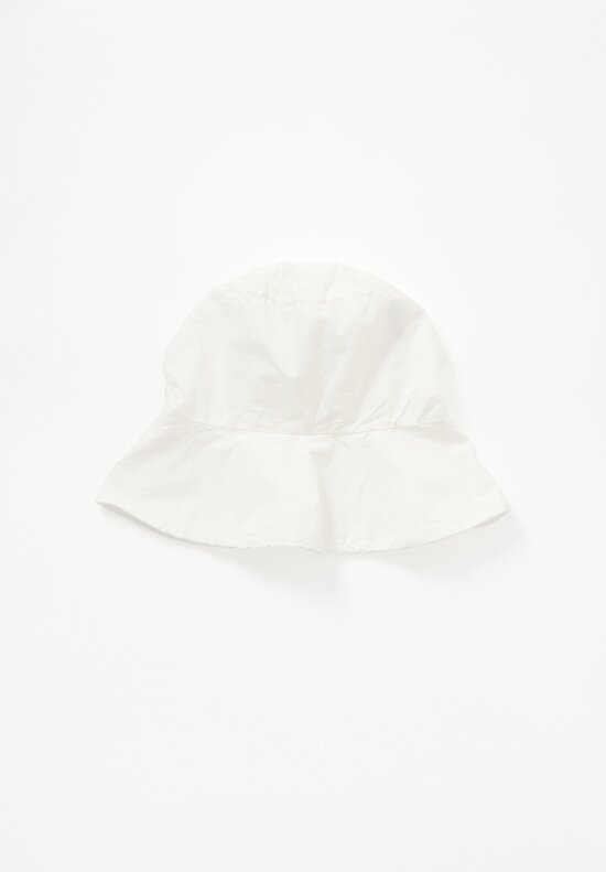 Album di Famiglia Tissue Cotton Hat in Milk White	