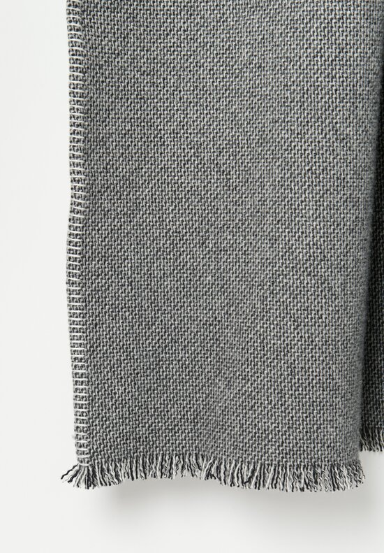 Alonpi Cashmere Blanket Stitch Throw in Black & White
