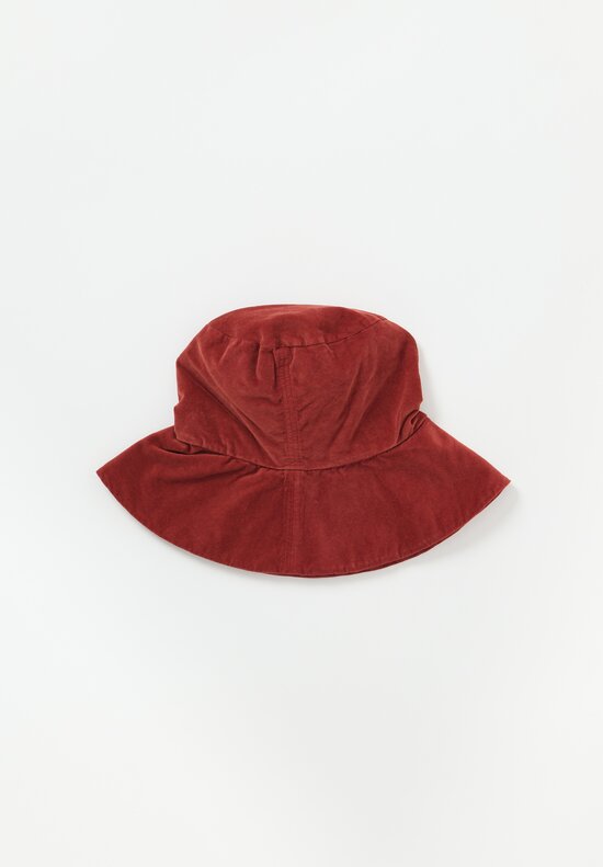 Album di Famiglia Cotton Velvet Wide Brim Hat in Red	
