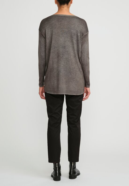 Avant Toi Cashmere & Silk Hand-Painted V-Neck Sweater in Nero Mushroom Grey