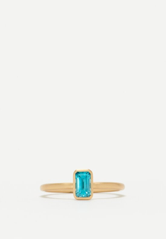 Kimberly Collins 18K Blue Zircon Yumdrop Ring .99 Ct	