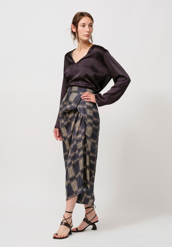 Biyan Silk Twill Slim Skirt in Navy	