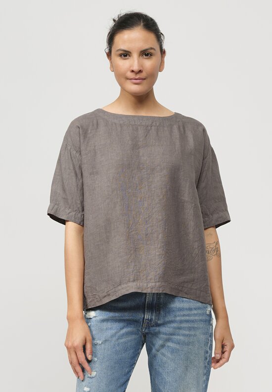 Armen Linen Overdyed Boat Neck Pullover Shirt in Smoke Grey	