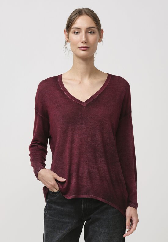 Avant Toi Cashmere & Silk Hand-Painted V-Neck Sweater in Nero Wine Red	