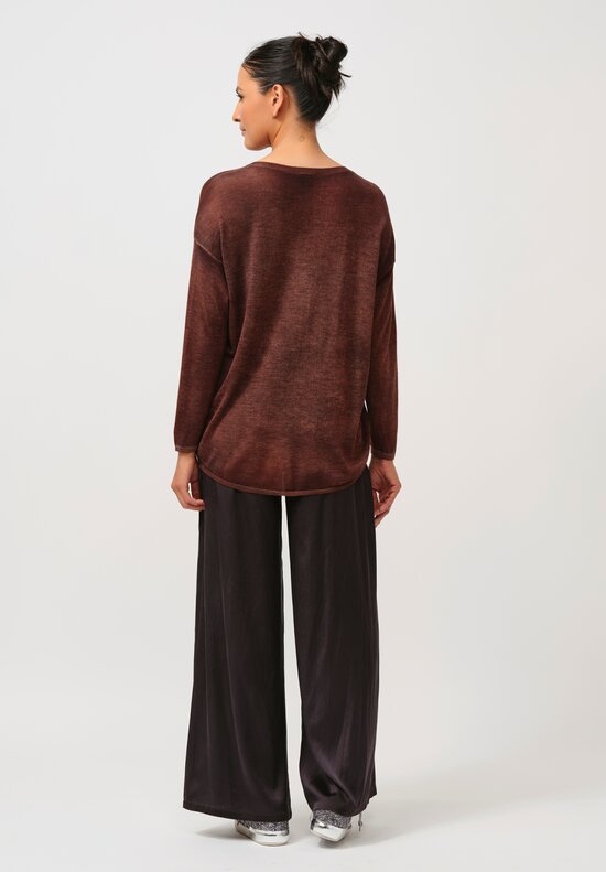 Avant Toi Cashmere & Silk Hand-Painted V-Neck Sweater in Nero Cuoio Brown	