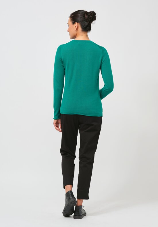 Begg x Co Cashmere Knit Refine Top in Arizona Green	