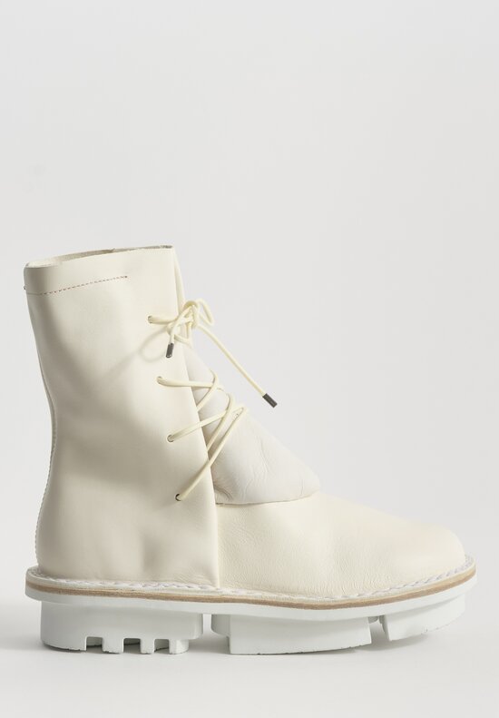 Trippen Sheepskin-Lined Curtain Boots in White	