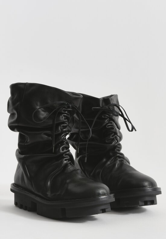 Trippen Sheepskin-Lined Pressure Boot in Black	