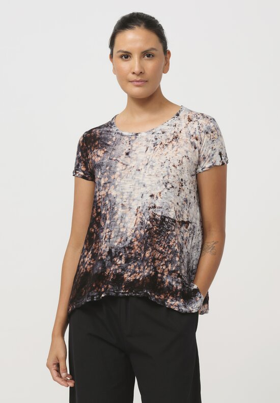 Gilda Midani Pattern-Dyed Short Sleeve Monoprix Tee in Deep Sea Black & Brown	