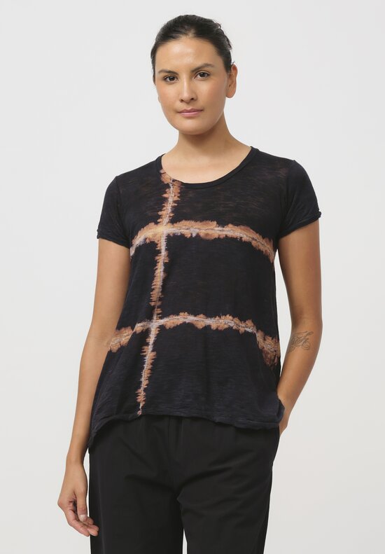 Gilda Midani Pattern-Dyed Short Sleeve Monoprix Tee in Burning Black & Brown	