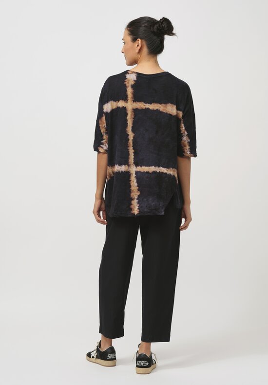 Gilda Midani Pattern-Dyed Super Tee in Burning Black & Brown	