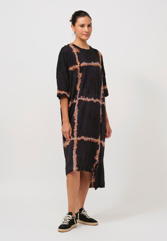 Gilda Midani Pattern-Dyed Super Dress in Burning Black & Brown