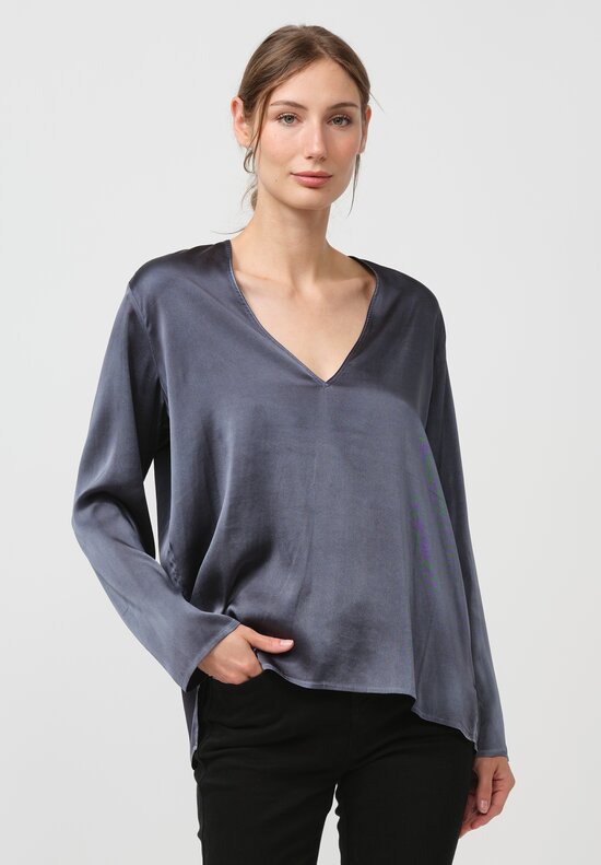 Avant Toi Hand-Painted Silk V-Neck Barchetta Top in Nero Fiume Blue	