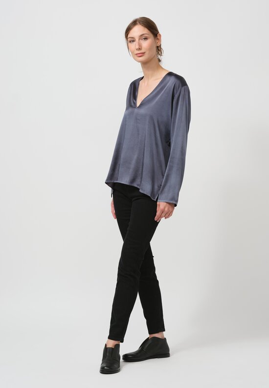 Avant Toi Hand-Painted Silk V-Neck Barchetta Top in Nero Fiume Blue	