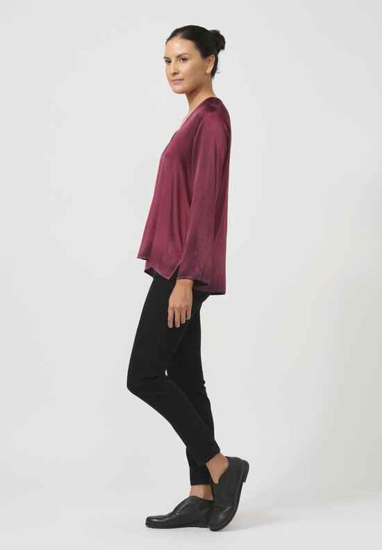 Avant Toi Hand-Painted Silk V-Neck Barchetta Top in Nero Wine Red	