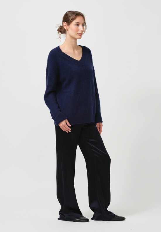 Iris Von Arnim Cashmere & Silk Swan Sweater in Ink Blue	