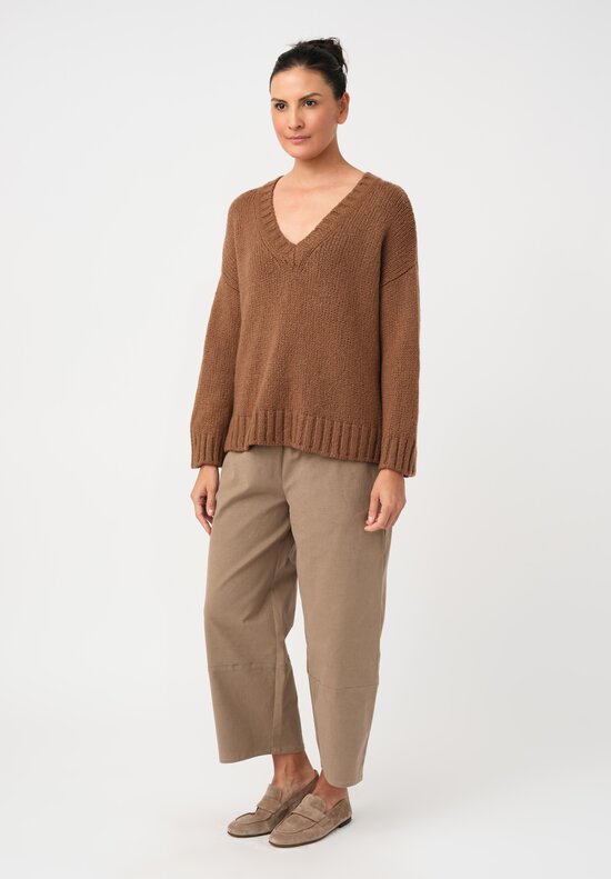 Asciari Cashmere Ferro V-Neck Sweater in Sudan Brown
