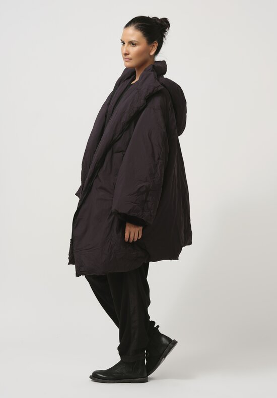 Rundholz Dip Puffer Bell Coat in Black	