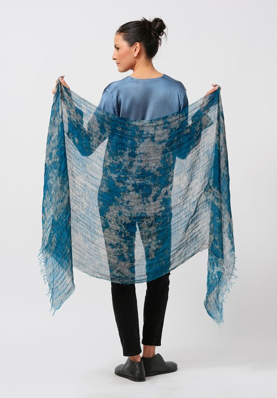 Avant Toi Distressed Linen Ecologiche Scarf in Topazio Blue	