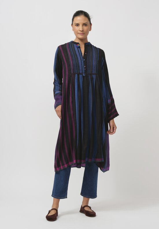 Injiri Handwoven Half-Button Folklore Tunic in Black & Blue	