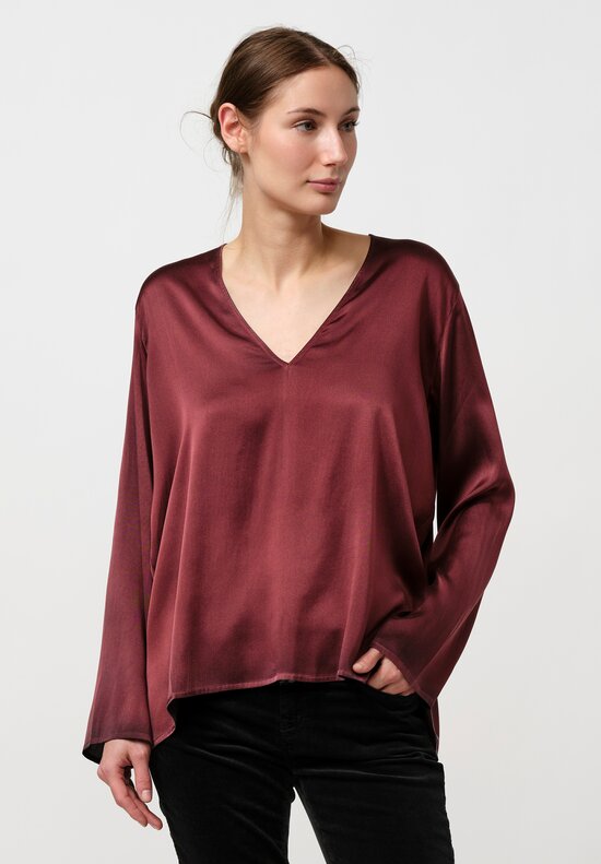 Avant Toi Hand-Painted Silk V-Neck Barchetta Top in Nero Agata Purple	