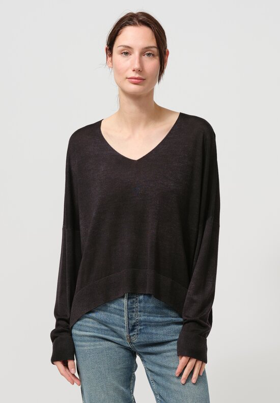 Avant Toi Cashmere & Silk V-Neck Stondata Top in Nero Black