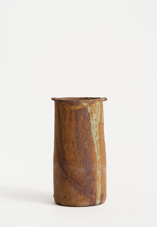 Nobue Ibaraki Large Long Vase Poignée in Verdegris Brown	