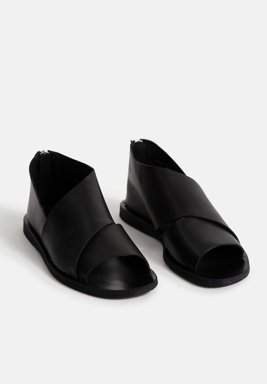 Officine Creative Leather Itaca Ignis Sandal in Black