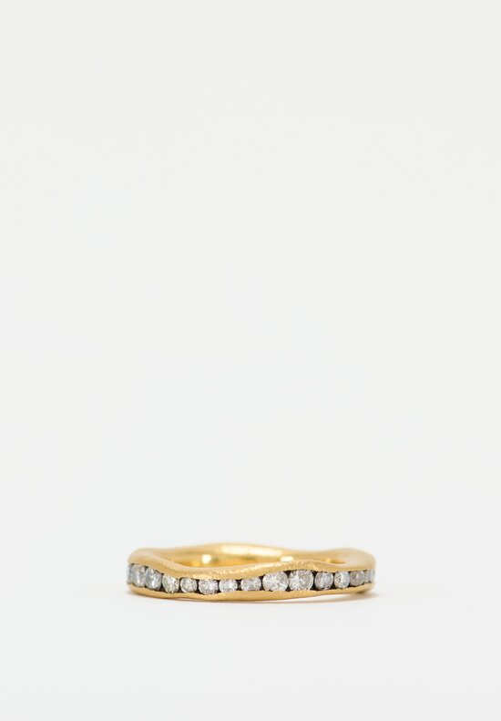 TAP by Todd Pownell 18k, Chanenel Set Diamond Band