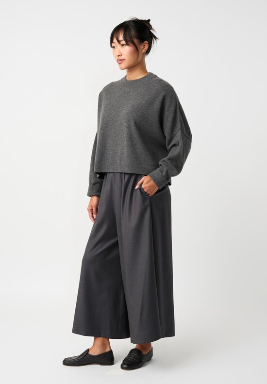 Dusan Cashmere Iconic Crewneck Sweater in River Stone Grey