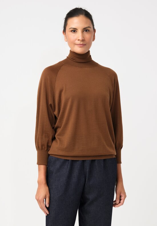 Dusan Fine-Knit Cashmere Turtleneck Sweater in Saddle Brown