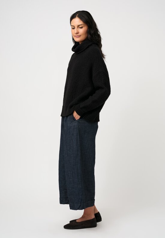 Daniel Andresen Fine-Knit Cashmere Blackberry Pullover in Obsidian Black